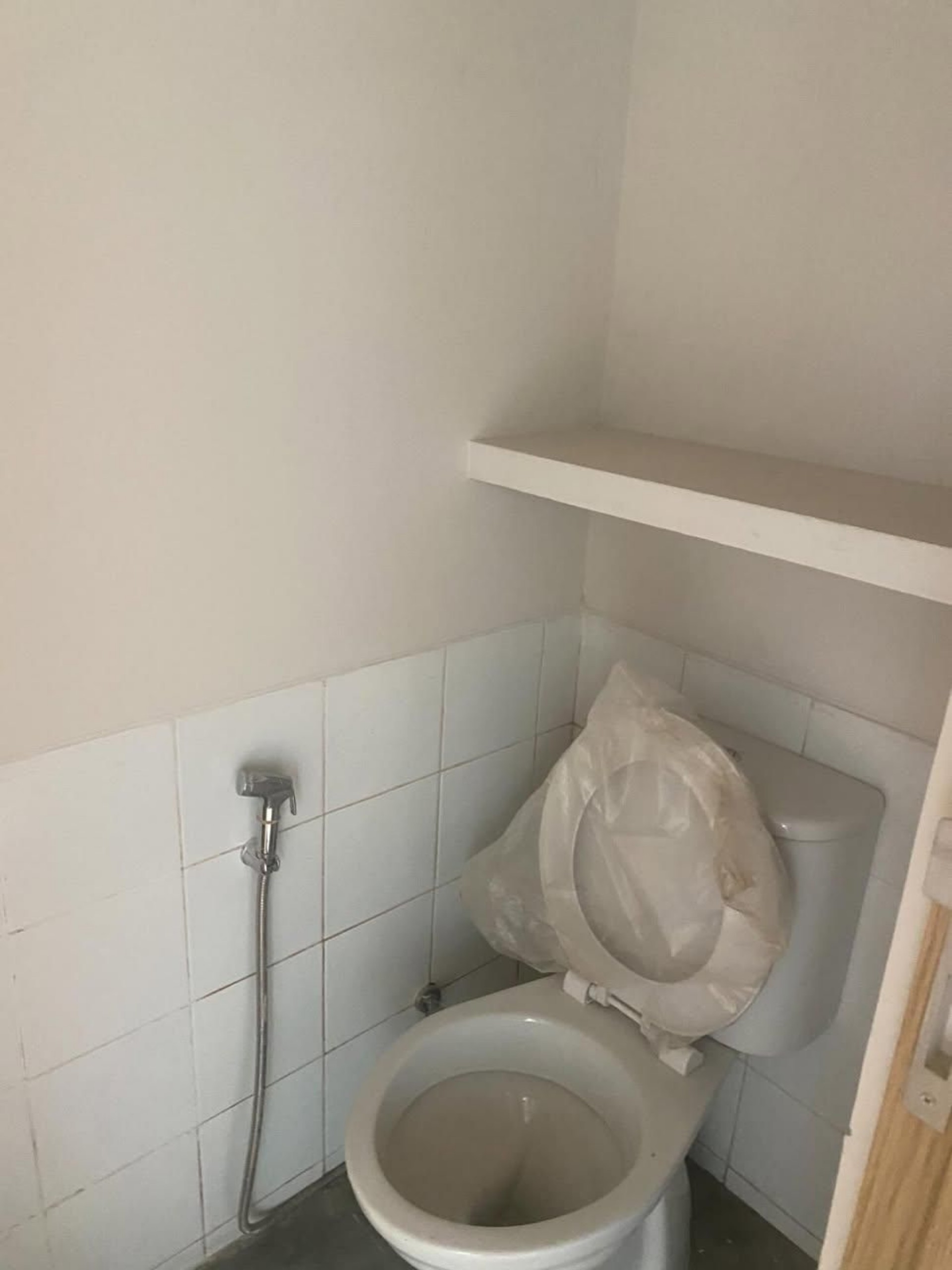 Rumah Dijual di Tangerang, foto 2 dari 8