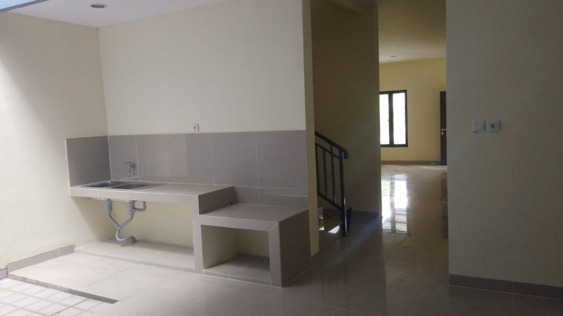 Rumah Dijual di Tangerang, foto 3 dari 5