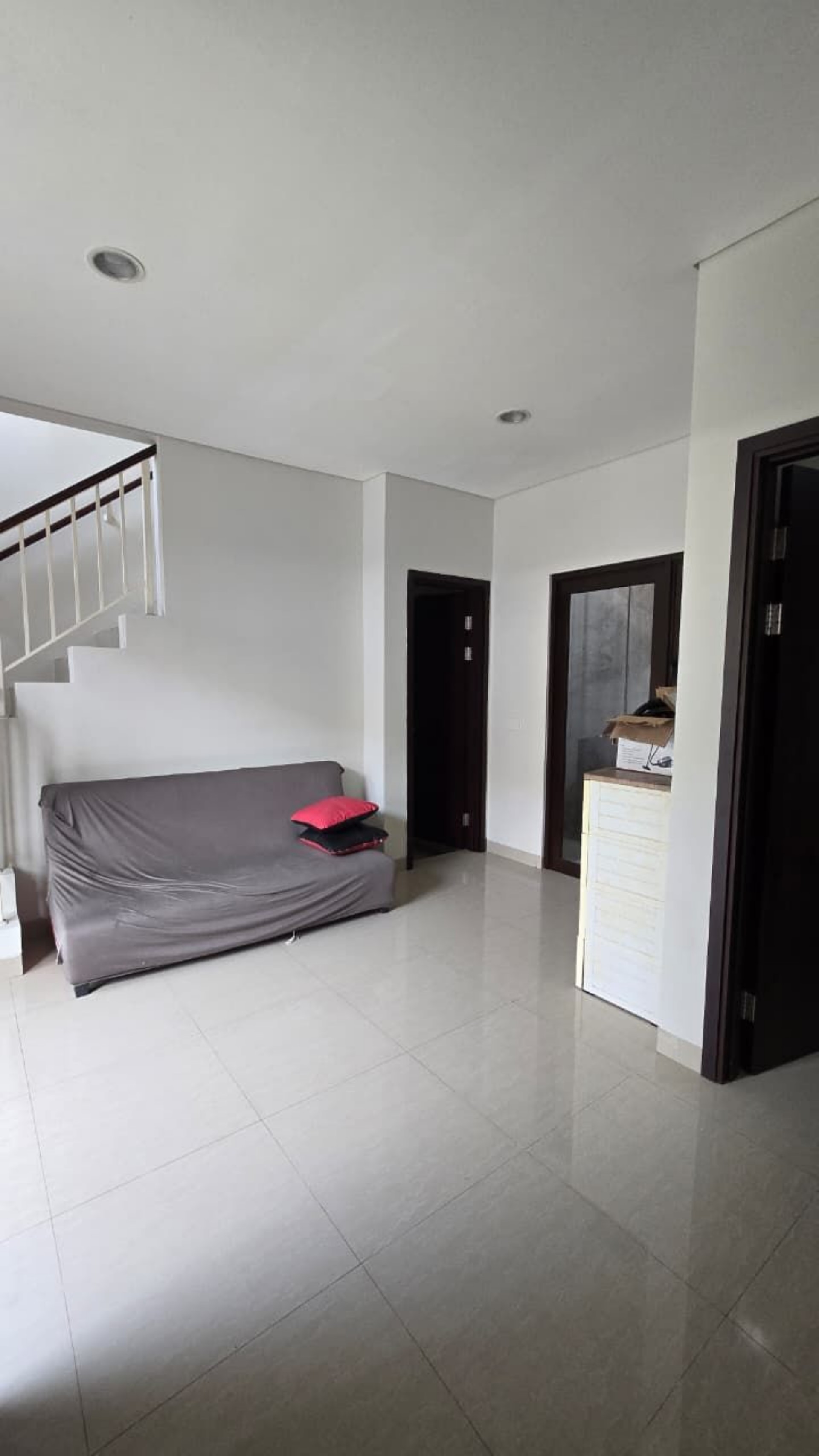 Rumah Dijual di Tangerang, foto 1 dari 5