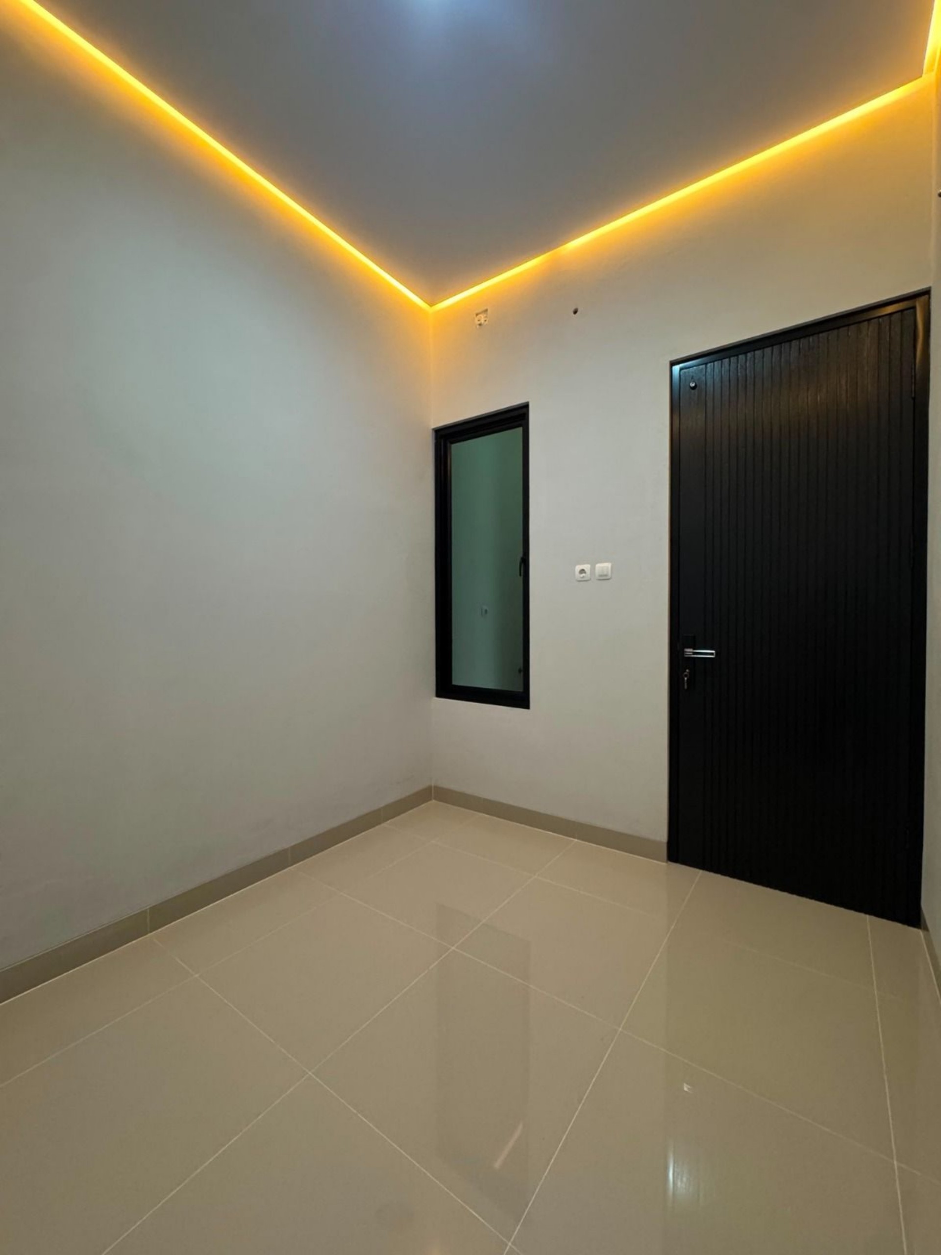 Rumah Dijual di Tangerang, foto 1 dari 7