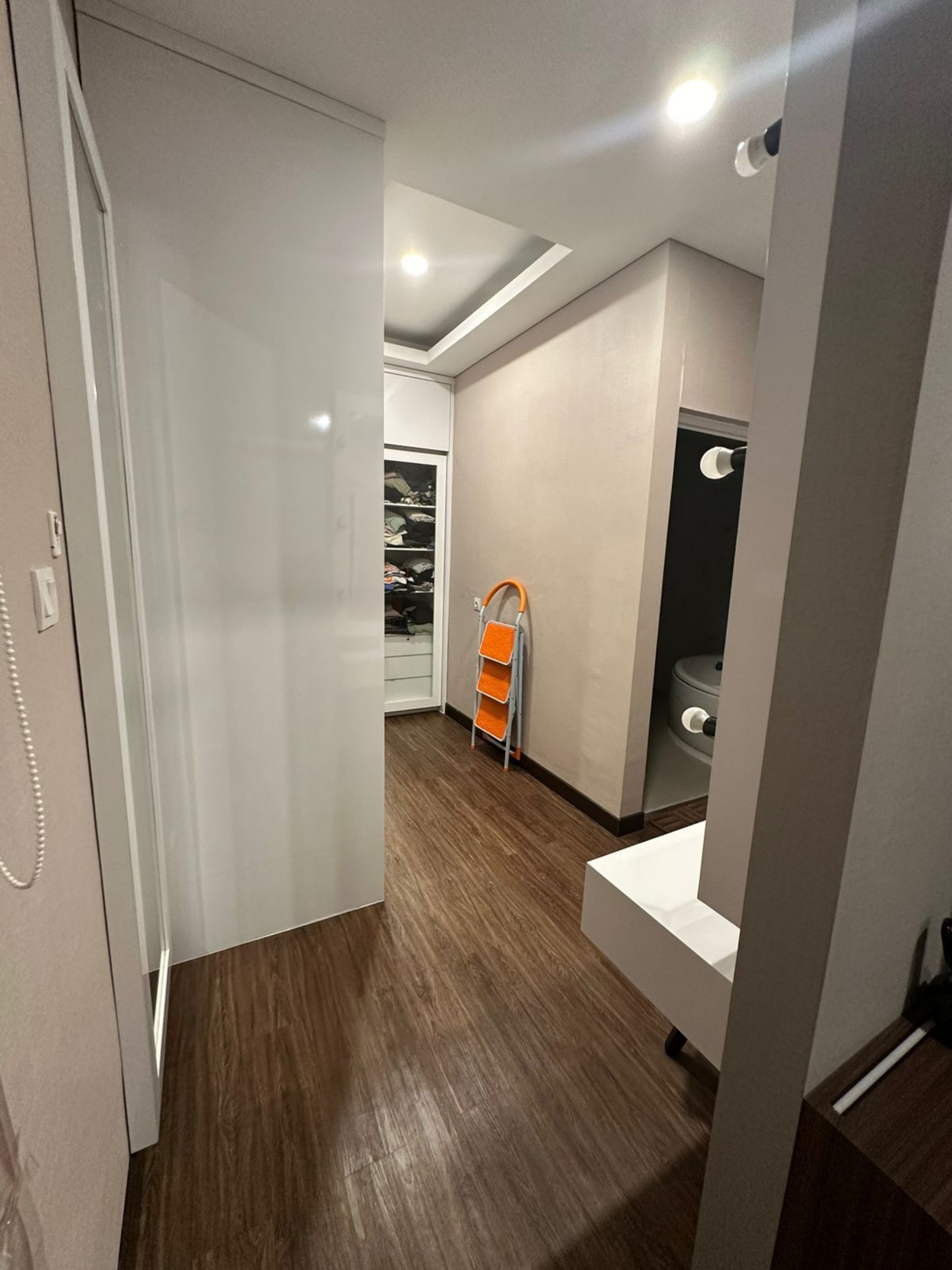 Rumah Dijual di Tangerang, foto 1 dari 9