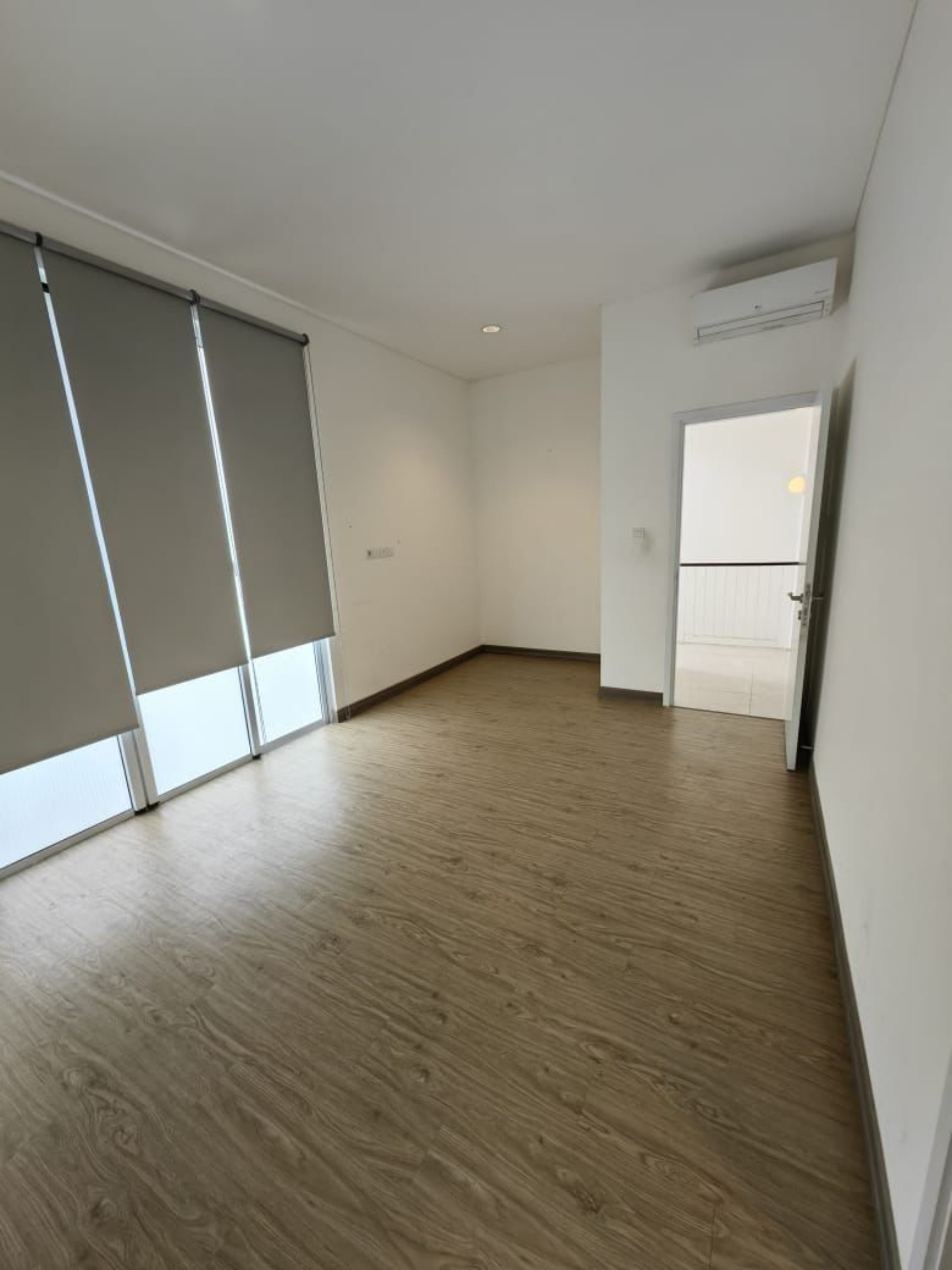 Rumah Dijual di Tangerang, foto 1 dari 8