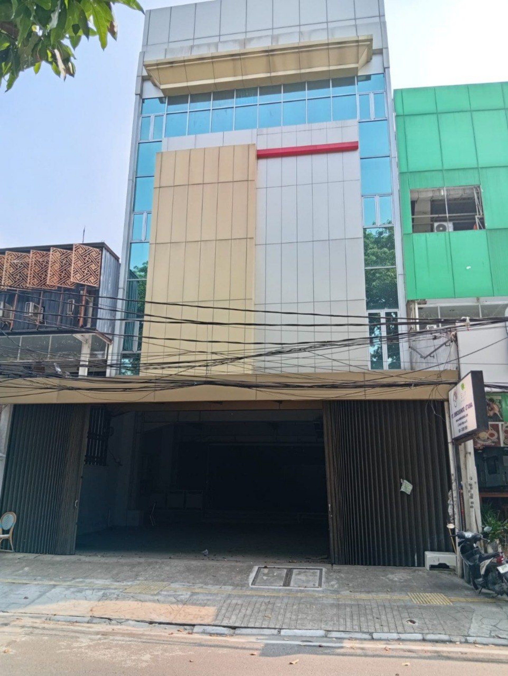 Ruko Disewa di Jakarta Barat, foto 1 dari 10