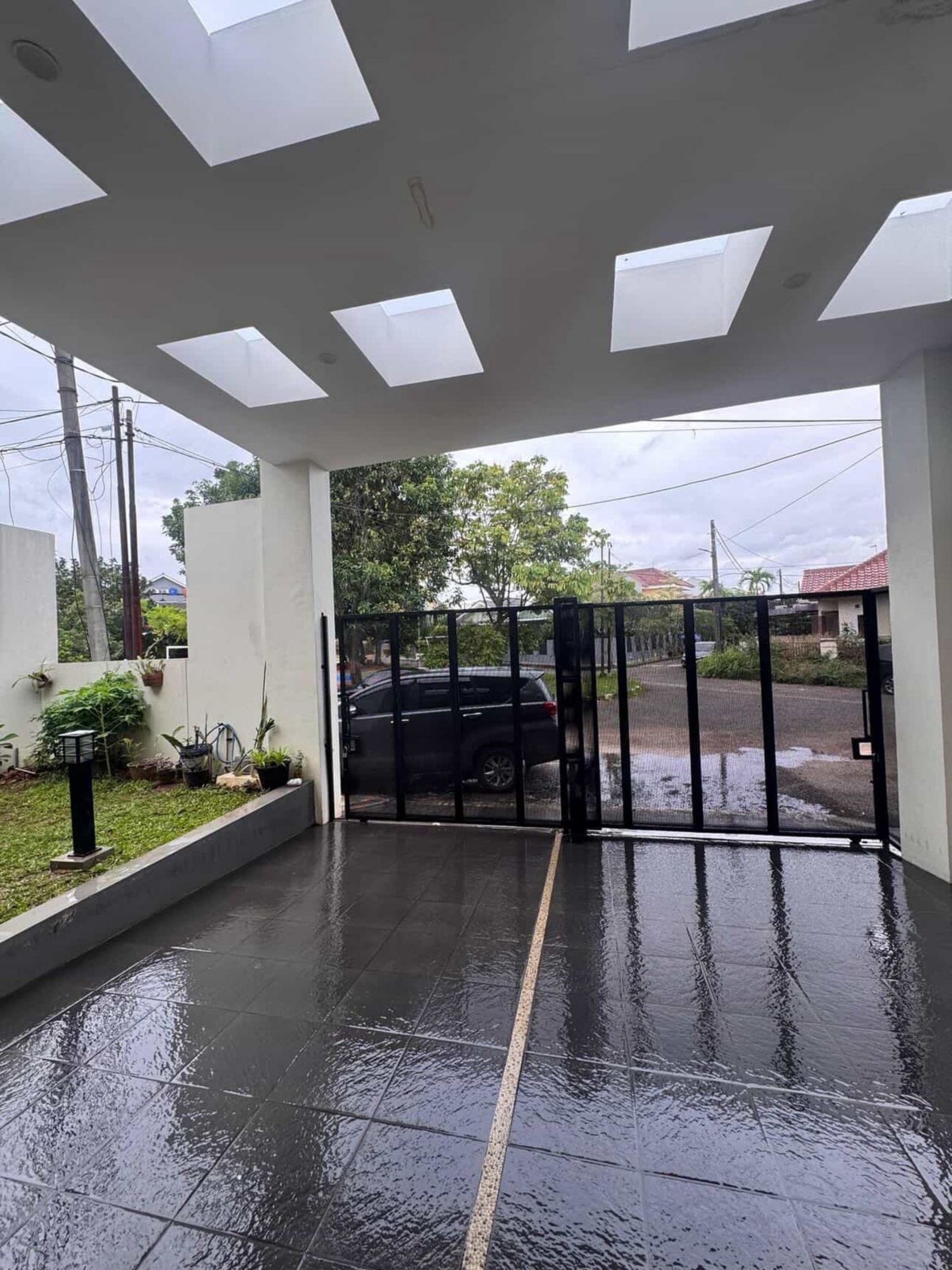 Rumah Dijual di Tangerang, foto 1 dari 10