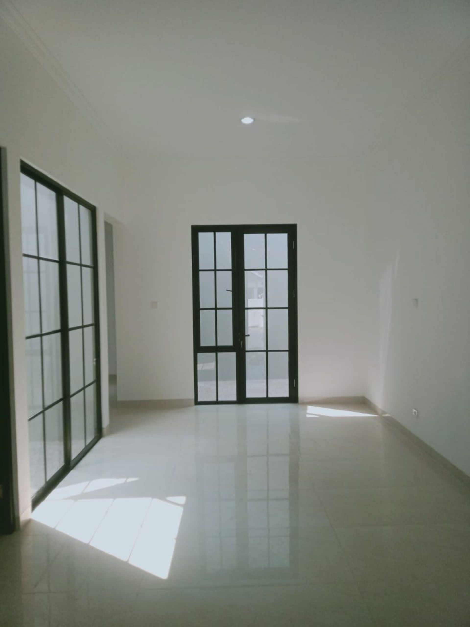 Rumah Dijual di Tangerang, foto 4 dari 9