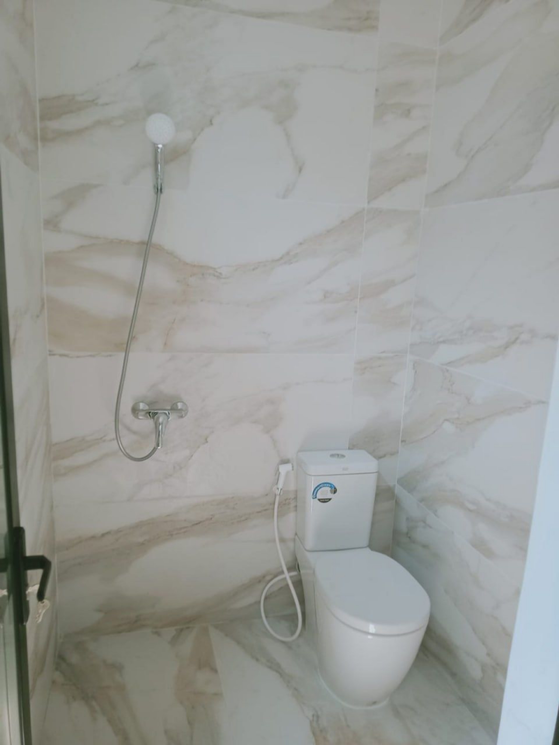 Rumah Dijual di Tangerang, foto 2 dari 9