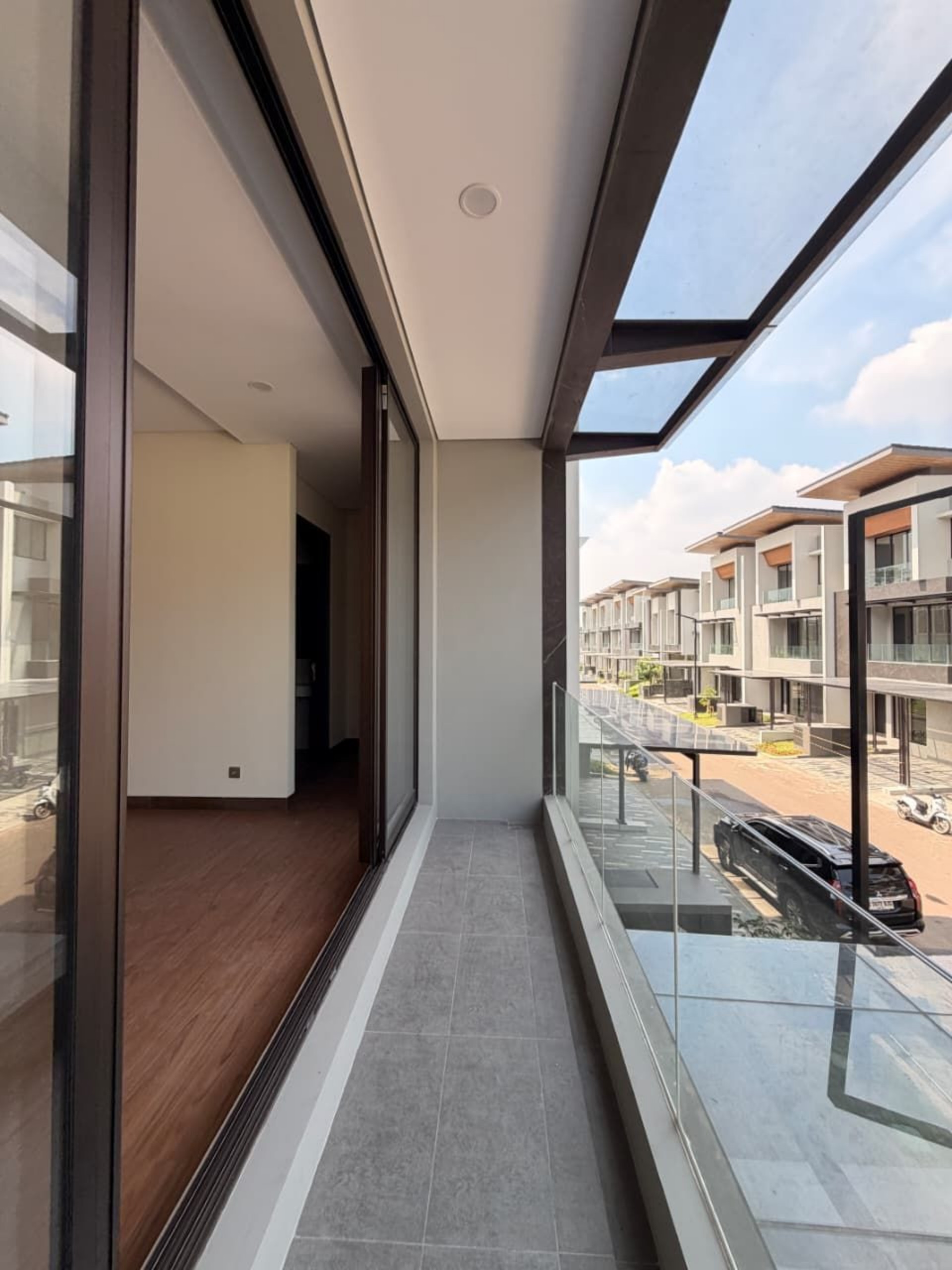 Rumah Dijual di Tangerang, foto 1 dari 7
