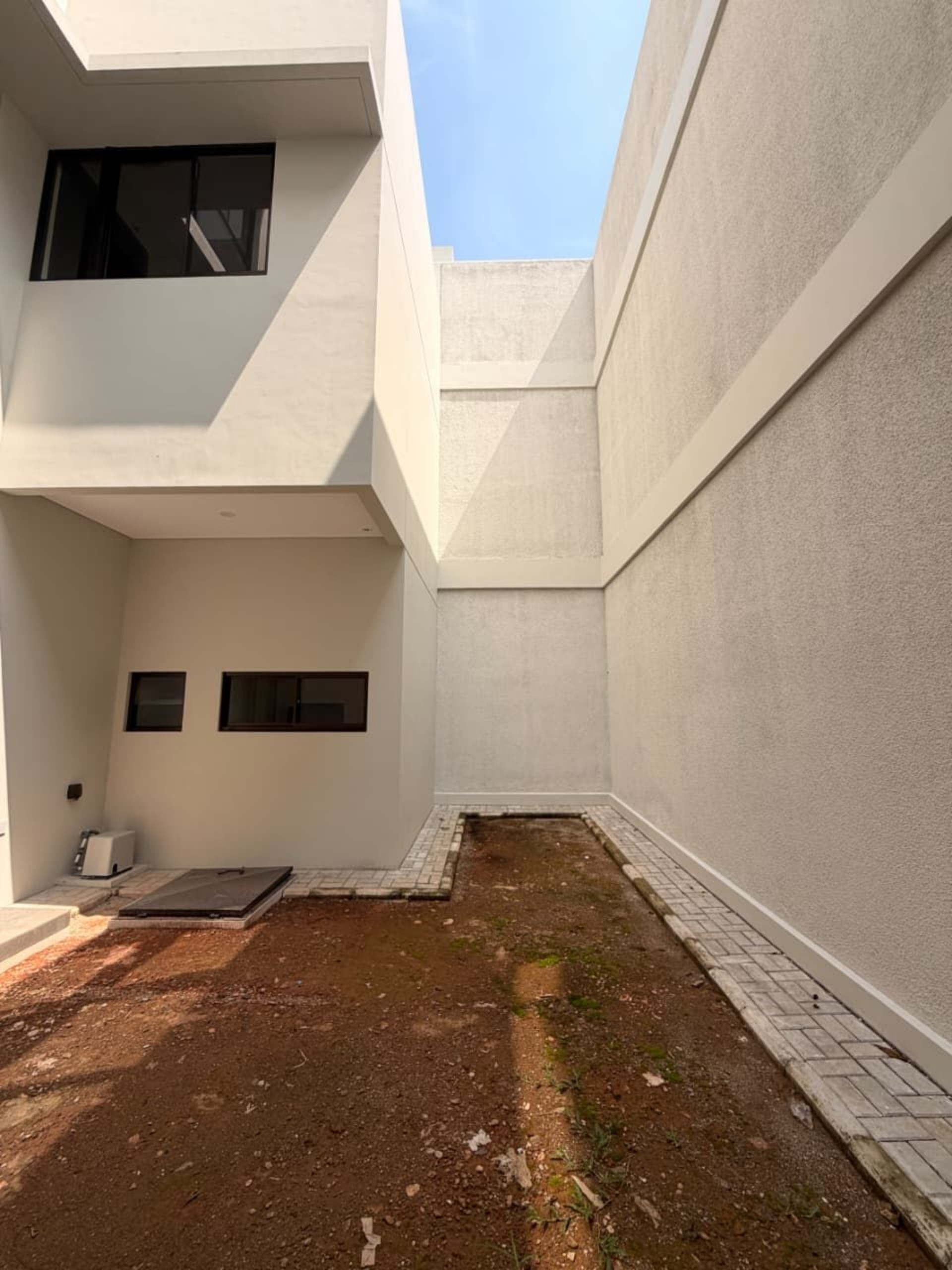 Rumah Dijual di Tangerang, foto 1 dari 7
