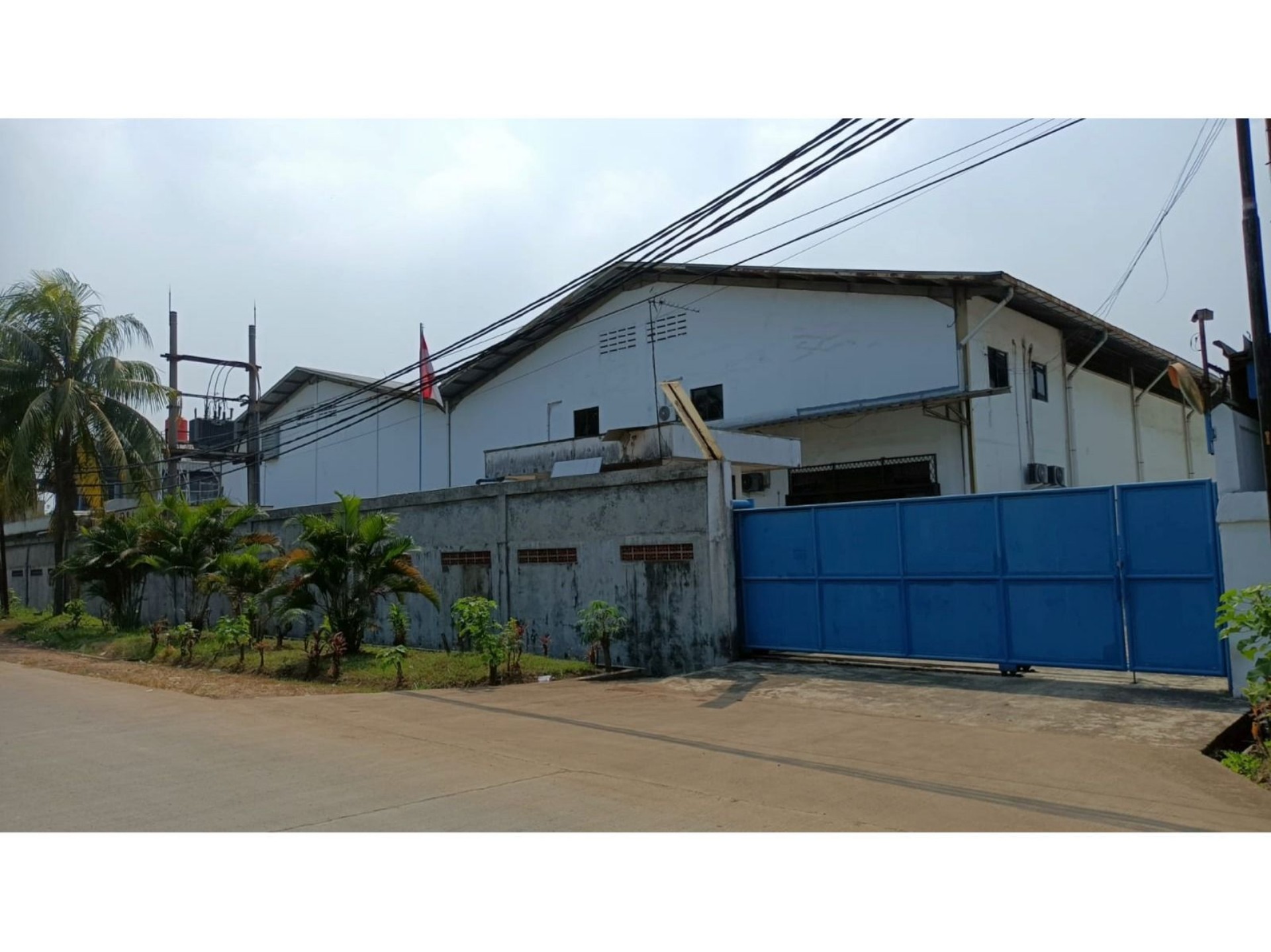 Gudang Dijual di Tangerang, foto 1 dari 8
