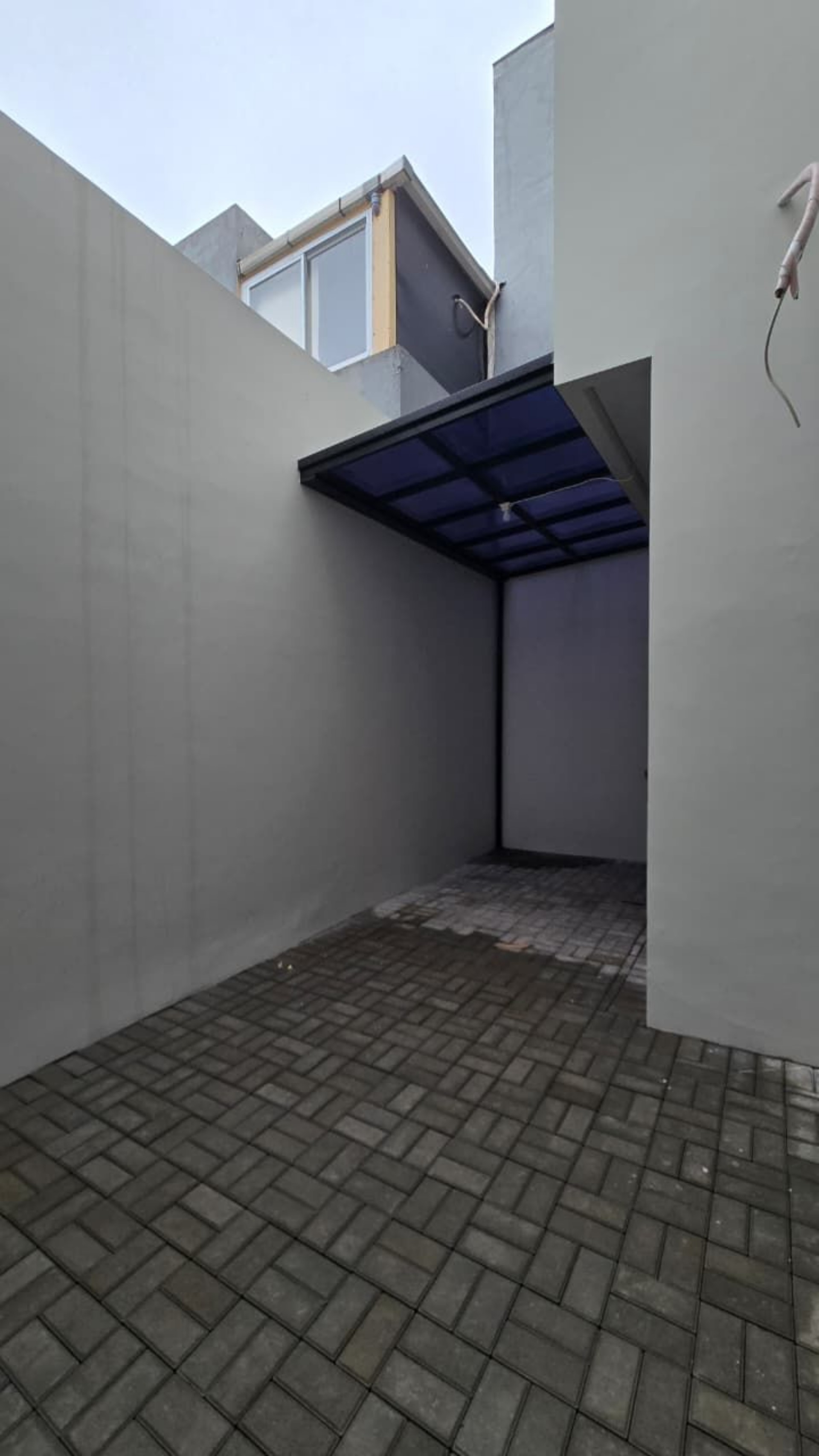 Rumah Dijual di Tangerang, foto 1 dari 9