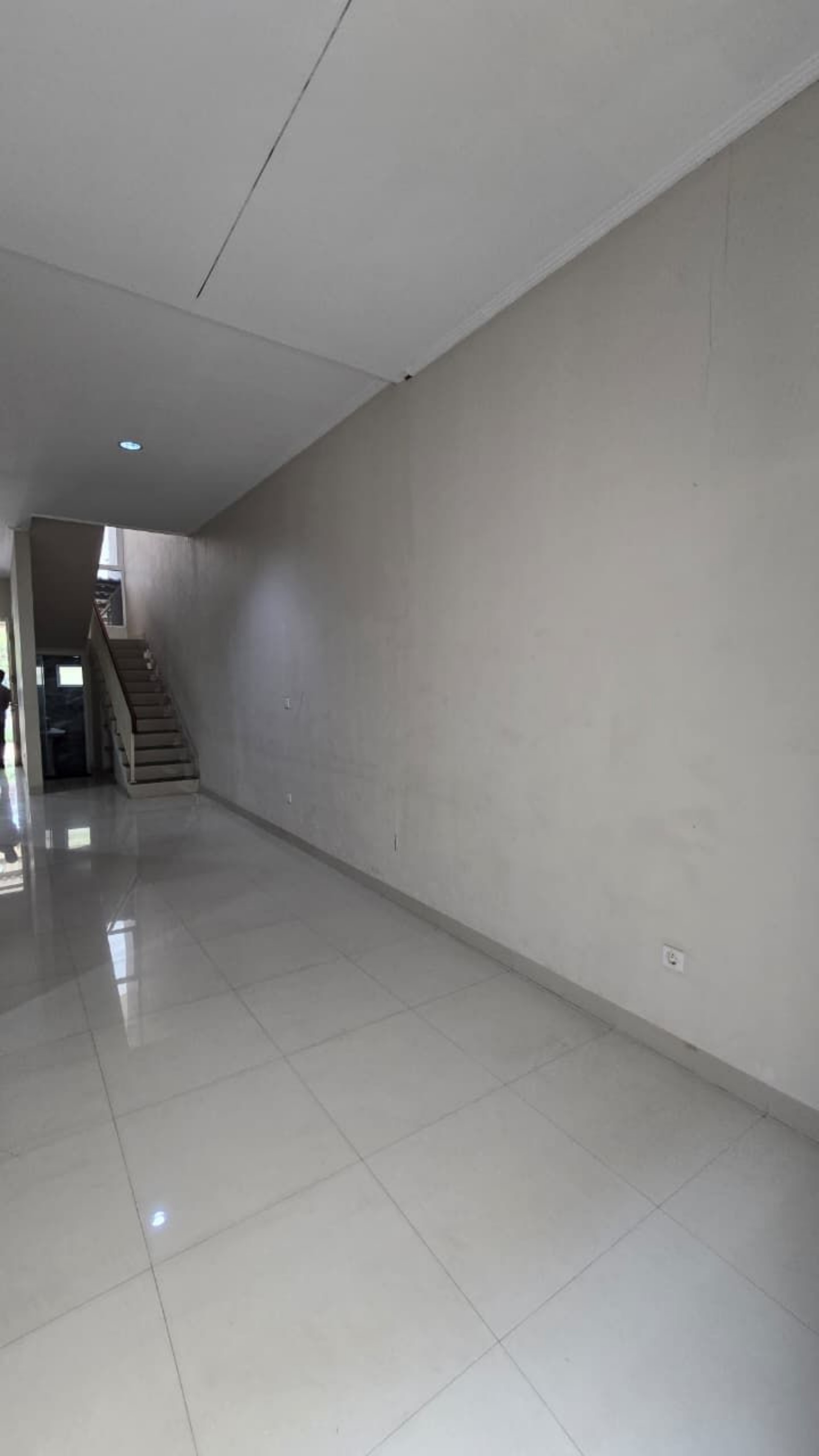 Rumah Dijual di Tangerang, foto 1 dari 10