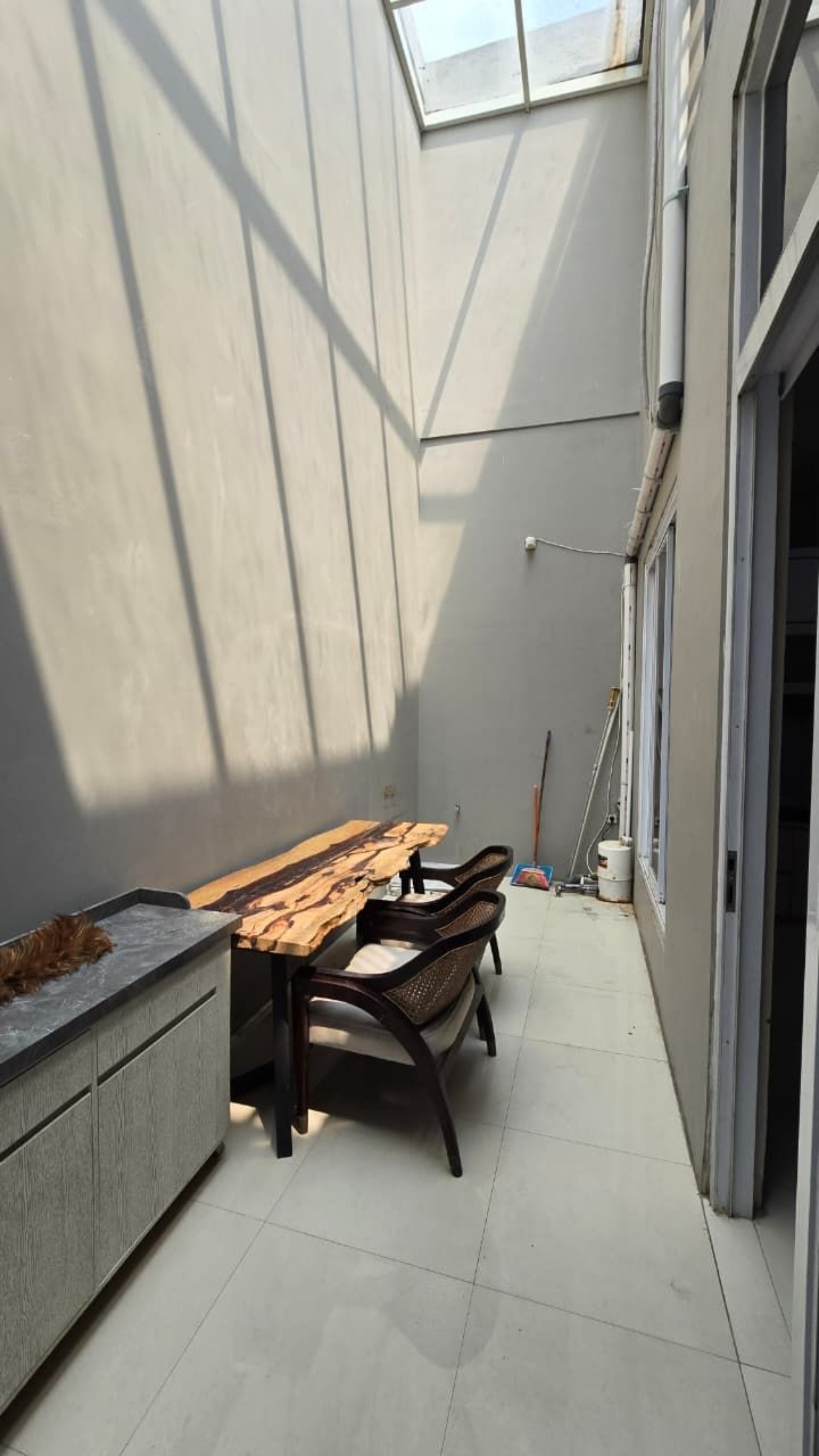 Rumah Dijual di Tangerang, foto 1 dari 10