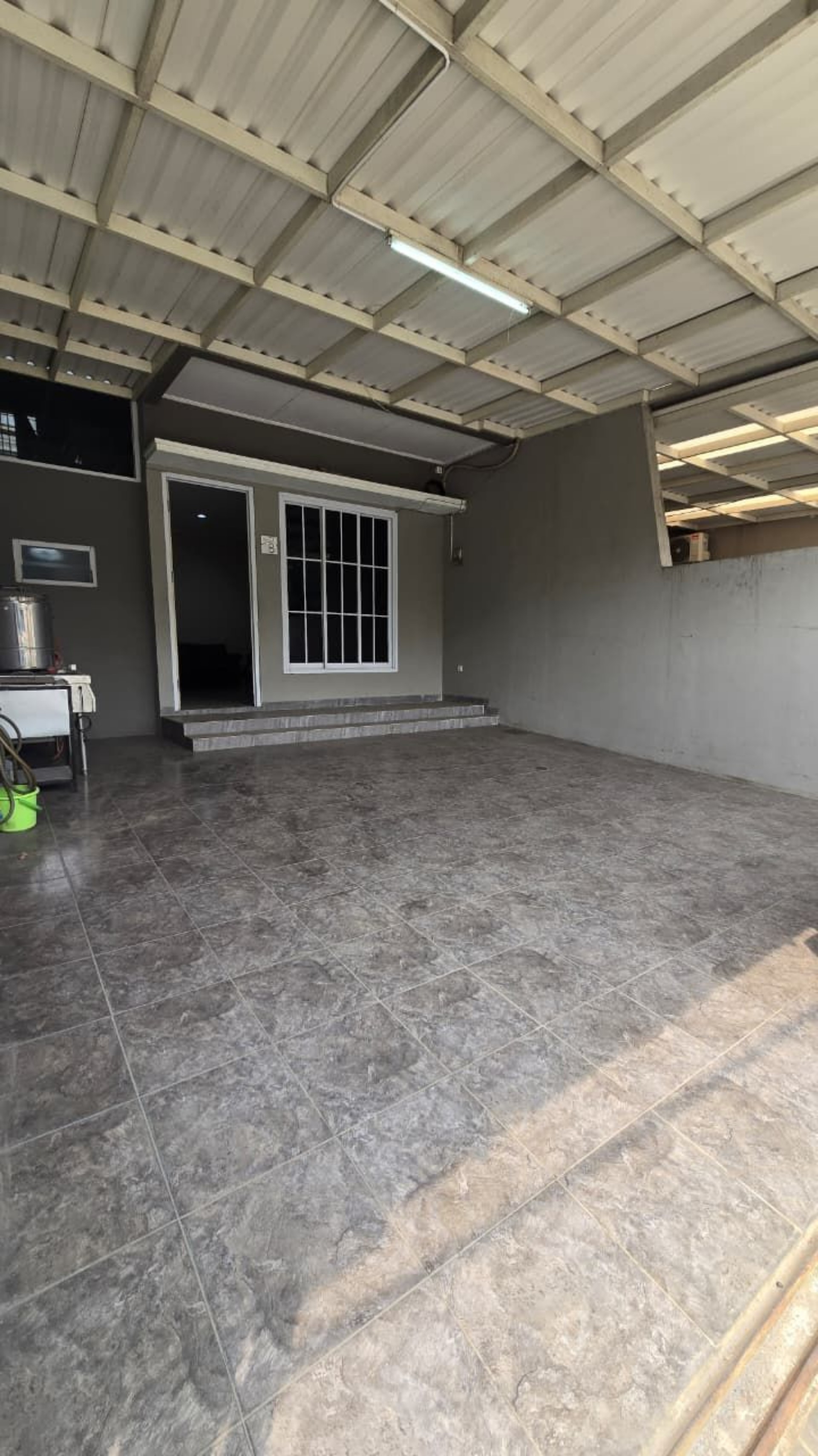 Rumah Dijual di Tangerang, foto 1 dari 10