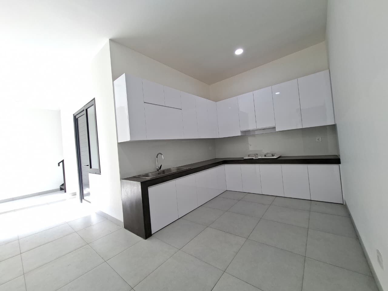 Rumah Dijual di Tangerang, foto 7 dari 10