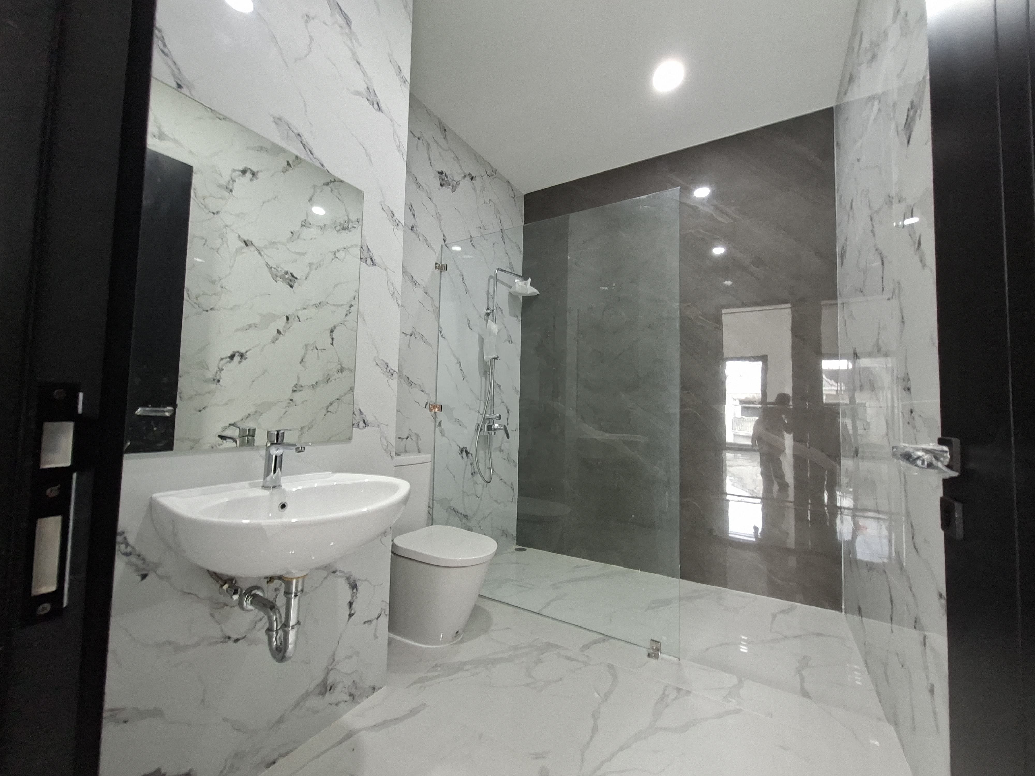 Rumah Dijual di Tangerang, foto 10 dari 10